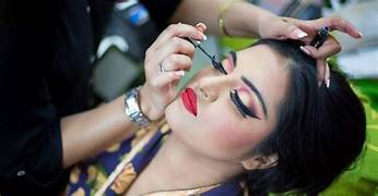 Advance Diploma In Cosmetology